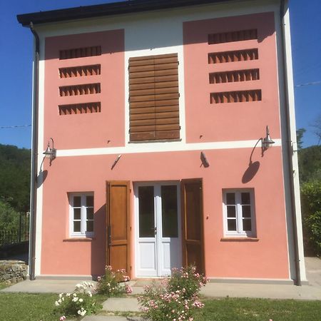 Le Mas Di Laura Hotel Ortonovo Exterior foto